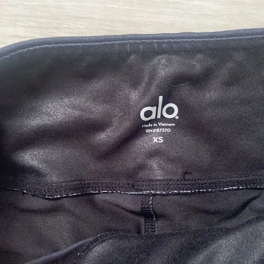 Alo Yoga Women's Black Multicolor Butterflies Ankle Compression Leggings Sz XS